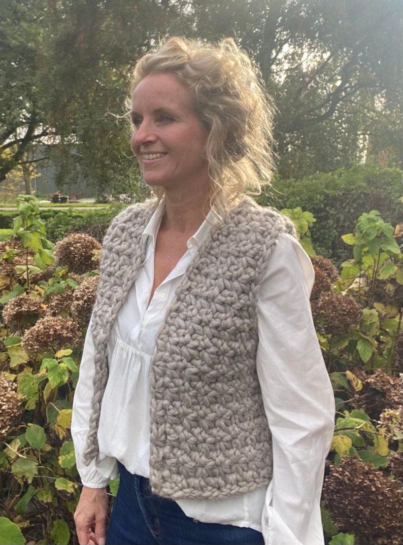 Crochet pattern sleeveless vest