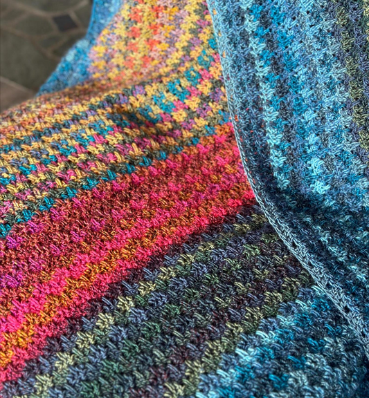 Autumn‘s Lake View Crochet Blanket Pattern