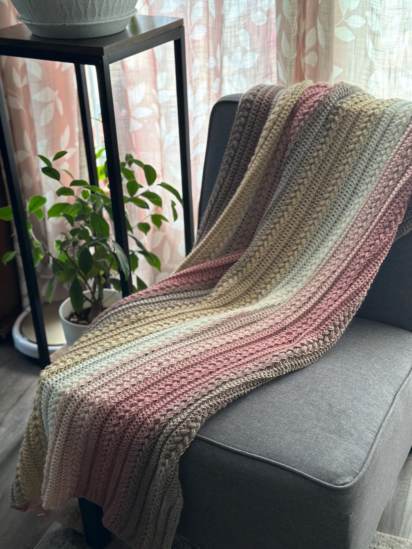 Easy & Soft Wheat Stitch Crochet Blanket