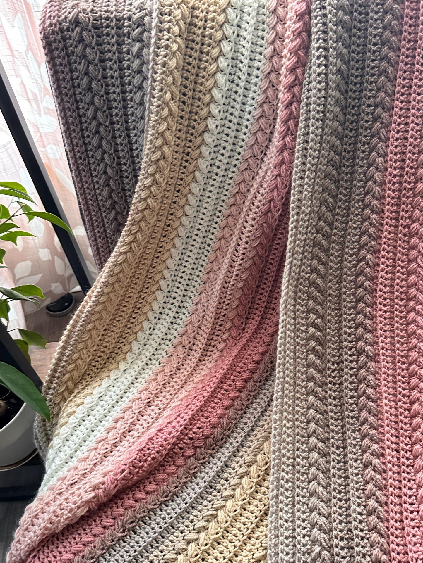 Easy & Soft Wheat Stitch Crochet Blanket