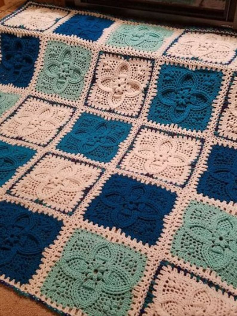 Palms and Waves Pattern Crochet